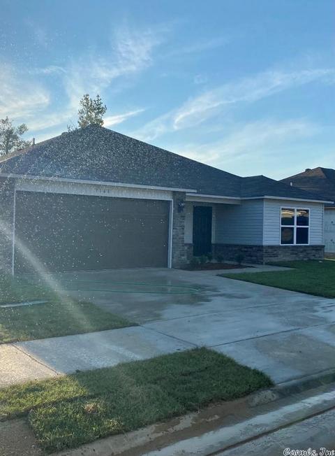 2168 Bentwood Dr, Alexander, AR 72002 photo 1