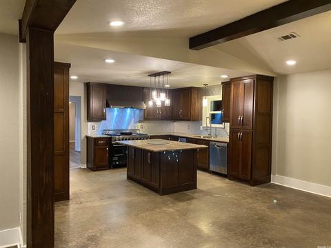 10 Windwood Loop, Conway, AR 72034 photo 6