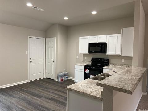 1065 Rockwell Dr, Conway, AR 72032 photo 6