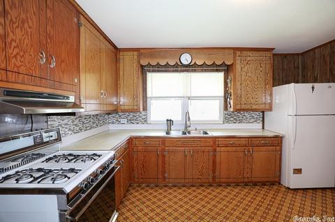 1007 W Hazel, Benton, AR 72015 photo 16