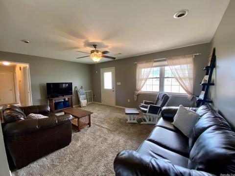 110 Blossom Loop, Clinton, AR 72031 photo 3