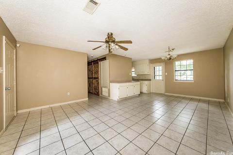 183 Pershing Dr, Austin, AR 72007 photo 5
