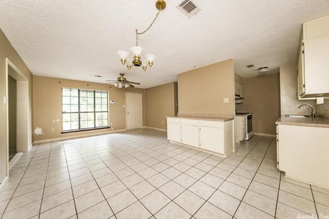 183 Pershing Dr, Austin, AR 72007 photo 6