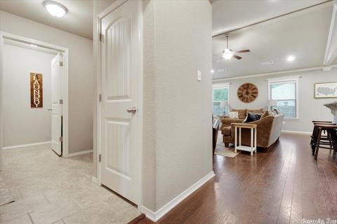 1102 Crossing Loop, Bryant, AR 72022 photo 13