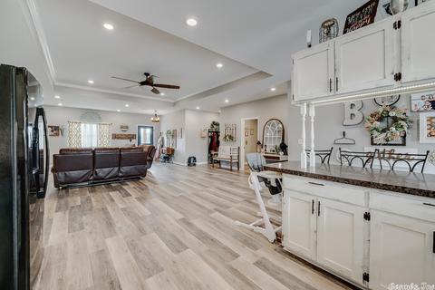 81 Cedar, Greenbrier, AR 72058 photo 2