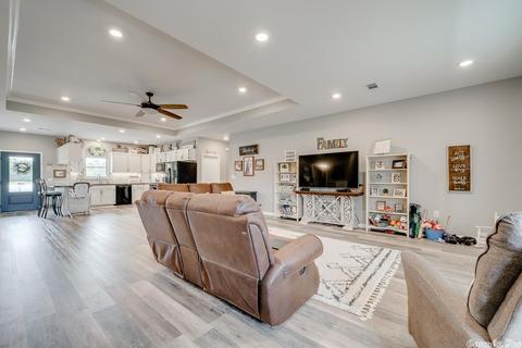 81 Cedar, Greenbrier, AR 72058 photo 6