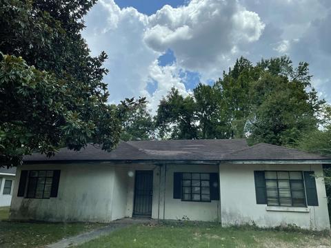 2104 W 23rd Ave, Pine Bluff, AR 71603 photo 1
