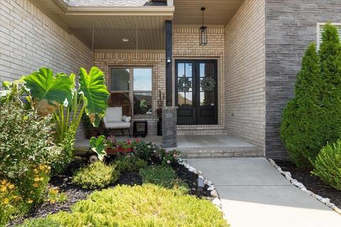 2124 Avondale Dr, Benton, AR 72019 photo 3