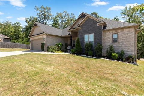 2124 Avondale Dr, Benton, AR 72019 photo 2