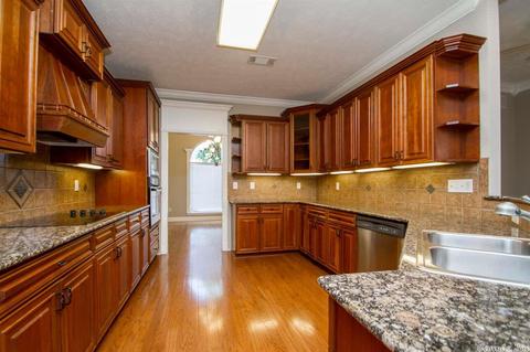 5721 Westminster Dr, Benton, AR 72019 photo 9