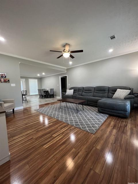 62 Eaglebrook Dr, Conway, AR 72032 photo 3