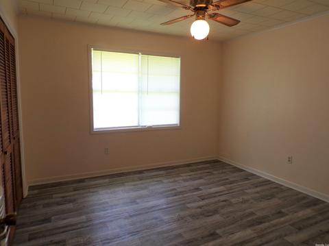 103 Allis St, Warren, AR 71671 photo 12