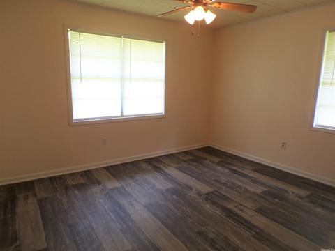 103 Allis St, Warren, AR 71671 photo 15