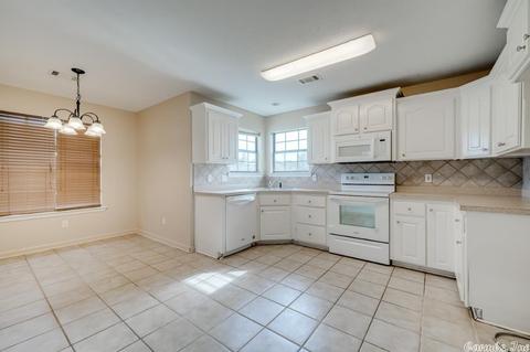 3 Graddy Loop, Vilonia, AR 72173 photo 8