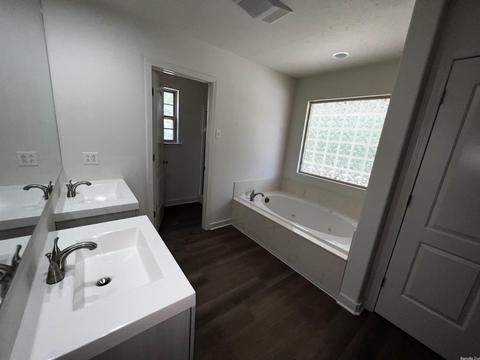 1906 Alcoa Rd, Benton, AR 72015 photo 17