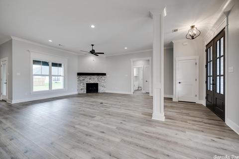 2312 Pleasant Cv, Conway, AR 72034 photo 5
