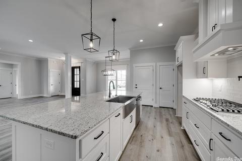 2312 Pleasant Cv, Conway, AR 72034 photo 9
