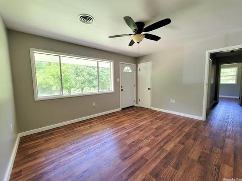 401 Avon Rd, De Queen, AR 71832 photo 3