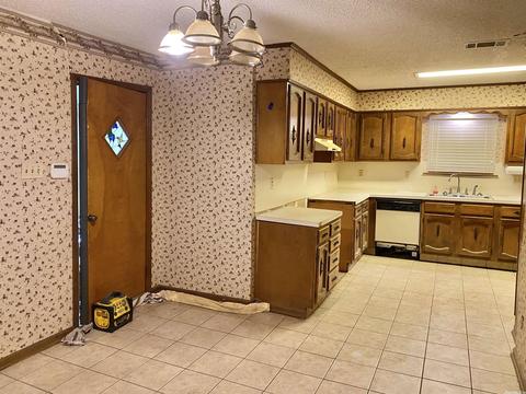 17 Carwin, Benton, AR 72015 photo 2