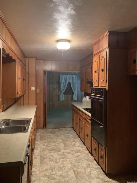 2306 W 37th Ave, Pine Bluff, AR 71603 photo 4