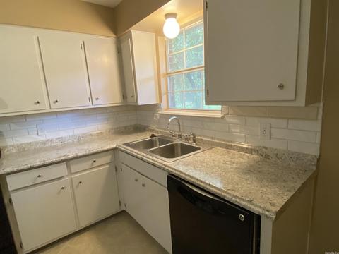 804 N Cypress, Pine Bluff, AR 71601 photo 4