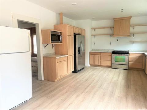 1855 Robins, Conway, AR 72034 photo 3