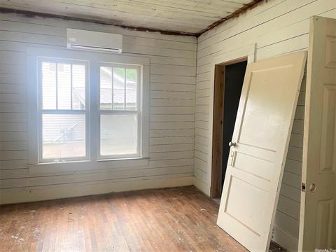 1855 Robins, Conway, AR 72034 photo 9