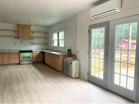 1855 Robins, Conway, AR 72034 photo 4