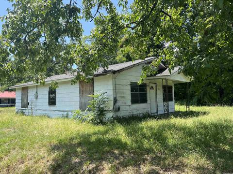 3300 W 13th, Pine Bluff, AR 71603 photo 1
