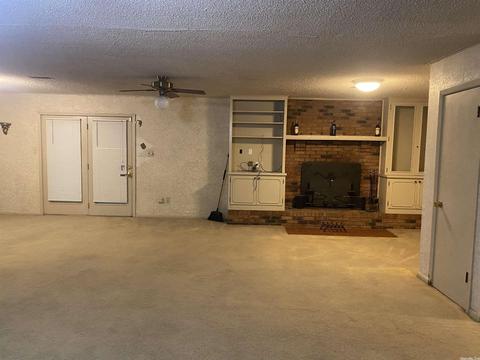 5605 E Greensward Dr, Pine Bluff, AR 71603 photo 2