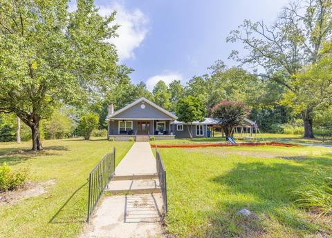 1098 Graham, Benton, AR 72015 photo 1