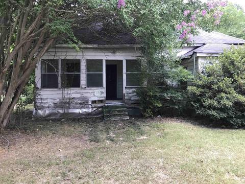 2115 S Walnut St, Pine Bluff, AR 71601 photo 2