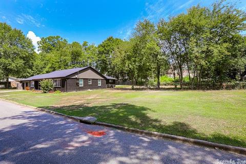 417 W Pine St, Benton, AR 72015 photo 3