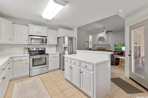 5346 Buckingham Pl, Bryant, AR 72022 photo 10