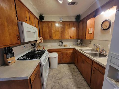4206 W 17, Pine Bluff, AR 71603 photo 5