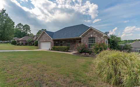 2004 Henry Ave, Bryant, AR 72022 photo 2
