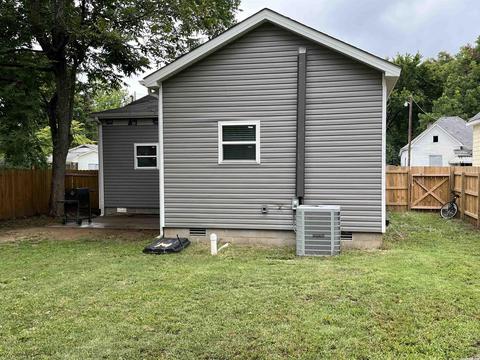 2006 E 8th Ave, Pine Bluff, AR 71601 photo 13