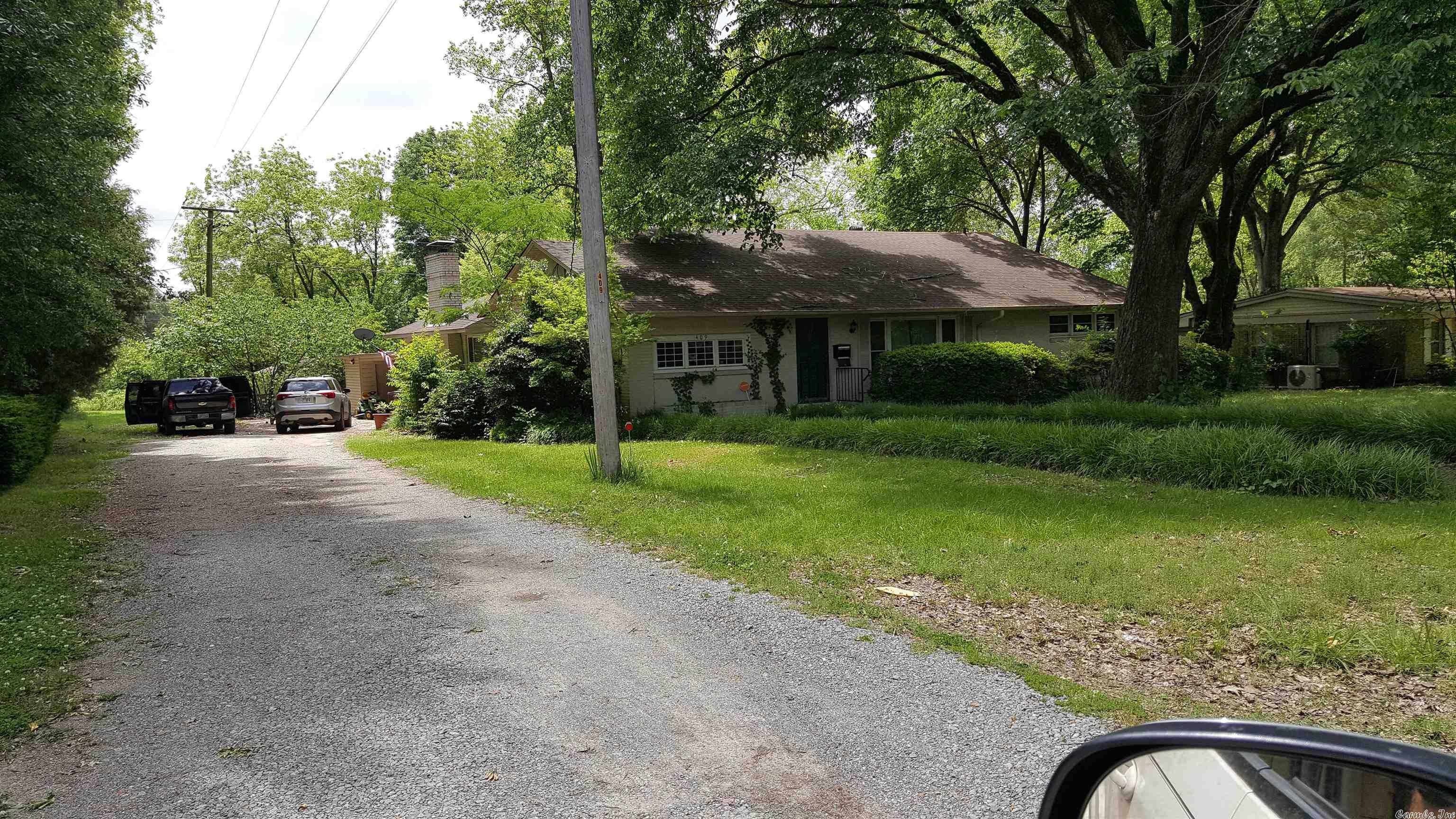409 W Spruce