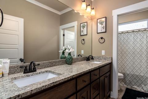 504 Creekside, Bryant, AR 72022 photo 20