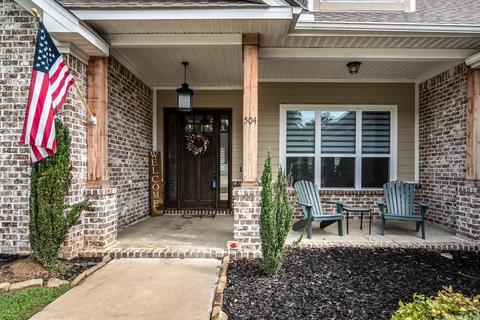 504 Creekside, Bryant, AR 72022 photo 2