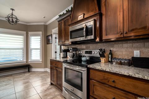 504 Creekside, Bryant, AR 72022 photo 10