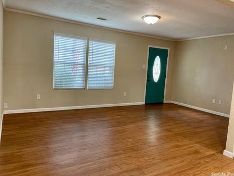 702 Sunset Dr, Benton, AR 72015 photo 3