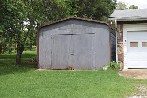 1209 Maple Dr, Mountain View, AR 72560 photo 6