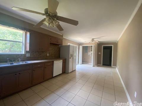 206 NE Second St, Kensett, AR 72082 photo 4