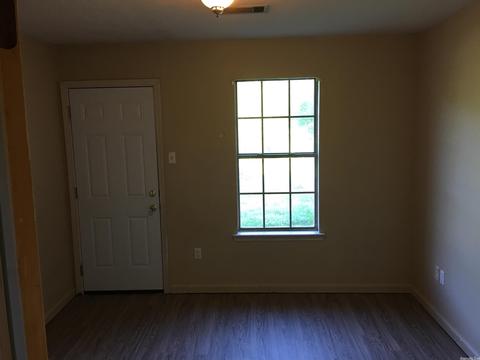 285 S Ash, Conway, AR 72034 photo 10