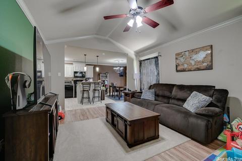 45 Castleton Dr, Ward, AR 72176 photo 4