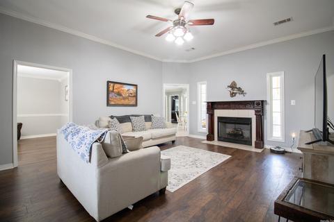 107 Lynn Harvey Dr, Beebe, AR 72012 photo 3
