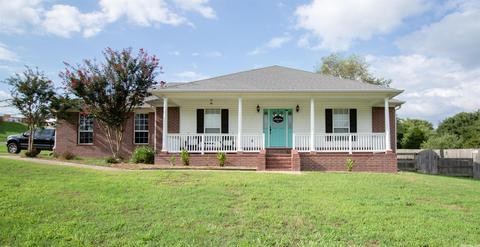107 Lynn Harvey Dr, Beebe, AR 72012 photo 1