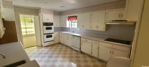 6 Kensington Cv, Pine Bluff, AR 71603 photo 2