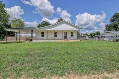 4 Crain Dr, Bryant, AR 72022 photo 2
